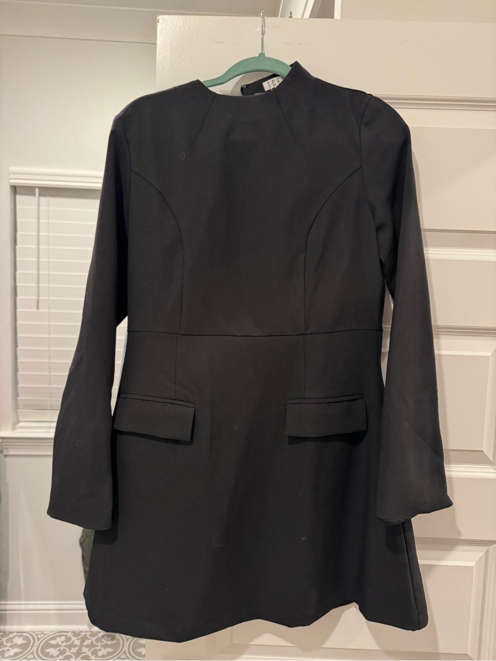 TCEC Black Long-Sleeve Mini Dress with Flap Pockets